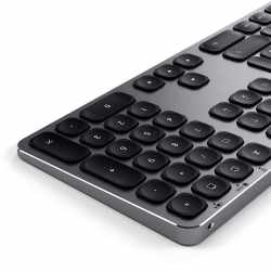 SATECHI Bluetooth Tastatur mit Sync-Funktion f&uuml;r 3 Ger&auml;te Aluminium grau- wie neu